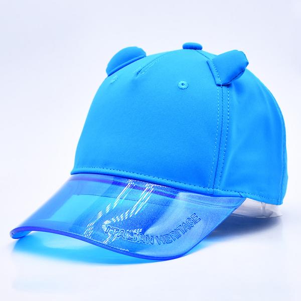 オーム帽子工場 卸売 高品質5パネル 子供野球帽子 カスタム 透明なPvc縁 子供野球帽子