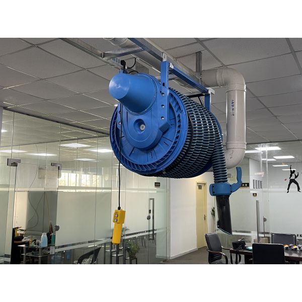 Vehicle Emissions Motorized Hose Reel Industrial Hose Reels For Automotive Repair