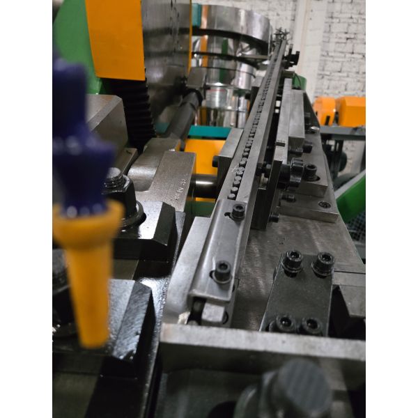 15000 Kg ubolt heavy duty clamp for secure fastening applications in industrial machinery and construction projects