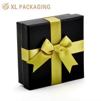 XL Emballage Boîte cadeau personnalisée Emballage Bowknot Logo personnalisable Jeux de bijoux Boîtes d'emballage en gros Boîtes d'emballage d'anneau