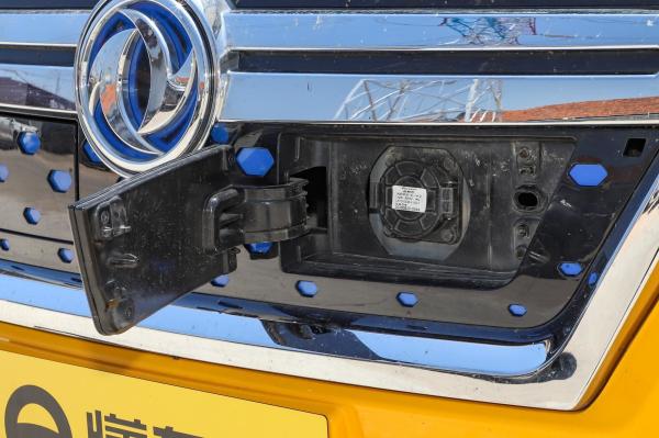 2023 2024 Electric PickUp Truck for Cargo High Speed Lithium Battery Practical Electric Mini Truck White For Freight Transport Ev Car