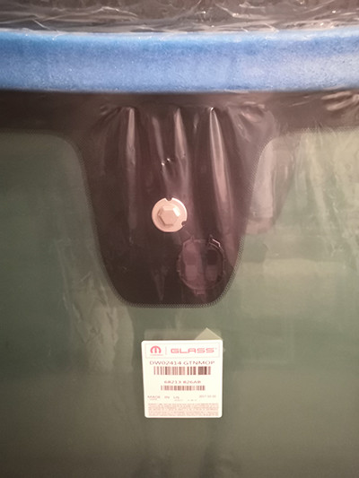 Jeep Cherokee 2016 Grand Cherokee front gear Windshields Front windshields control quality Auto glass SUV aotu glass