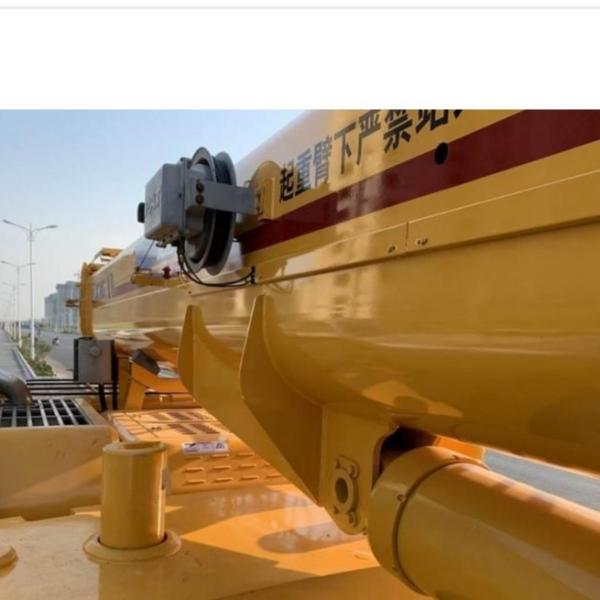 Industrial Heavy Duty Hydraulic Jib Mobile Crane Truck Mounted 234 Feet 20 ton