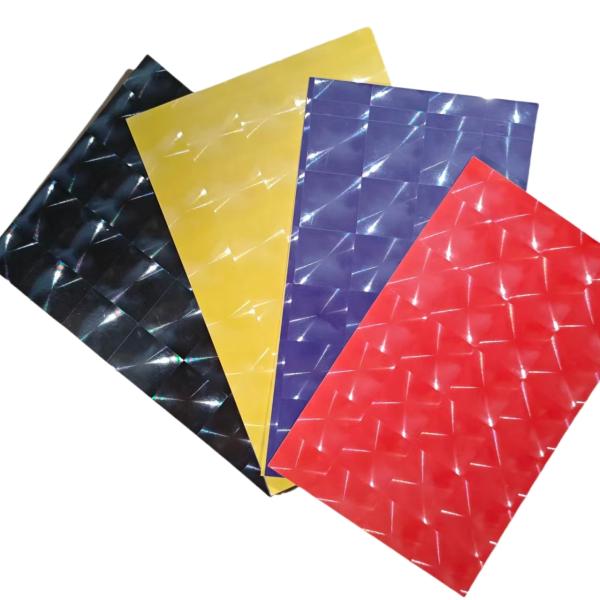 Grid of Square High Quality Bopp Laminating Film Roll Thermal Lamination Film for Gift & Craft Packaging