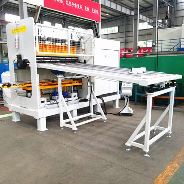 Machine de soudage de réservoir d'eau SS de 2000 kg Équipement de formage automatique de réservoir