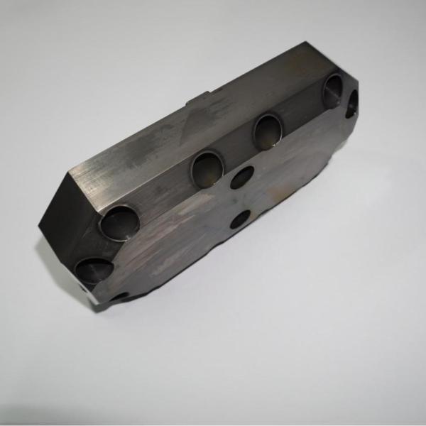 Suitable For Montabert HC95 Accumulator Cover 86746492
