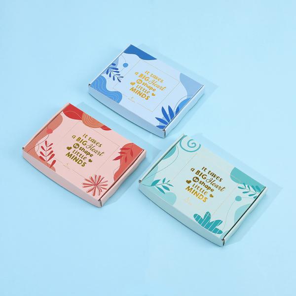 CMYK Papel personalizado Embalaje maquillaje buzón caja de cartón cartón cartón cosmético corrugado cajas de envío con logotipo