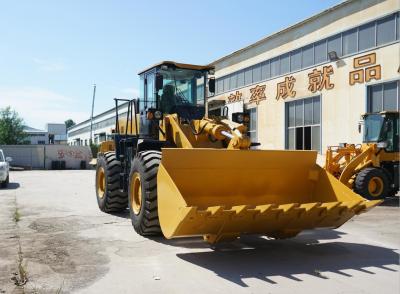 Multipurpose 5 Ton Wheel Loader Equipment With 172KN Tractive Force