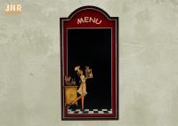 La main peignant le menu décoratif de tenture de tableaux embarque le décor de restaurant