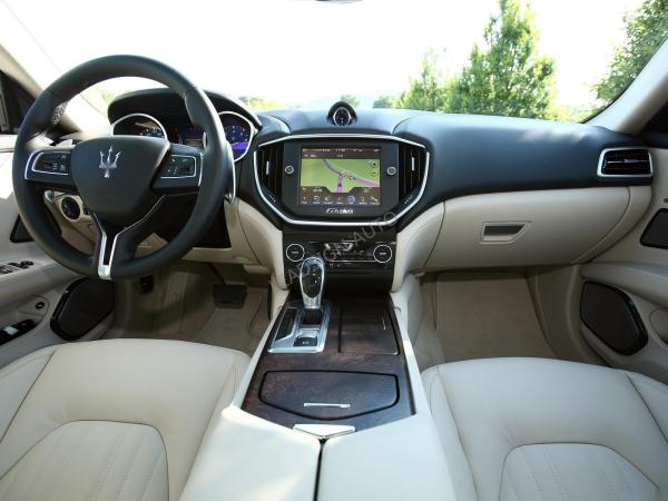 Playing Music Multimedia Video Interface Android Auto Support Up Version IOS 13