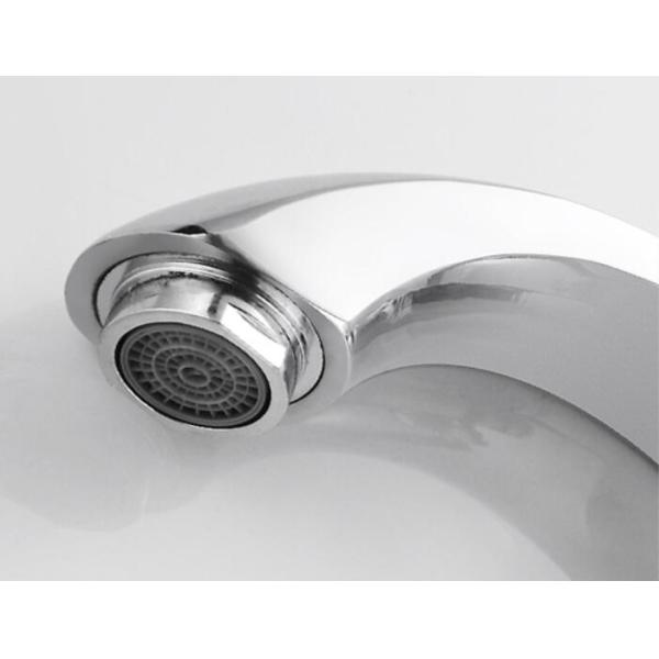 Golpecito de acero inoxidable 1.2GPM del lavabo de la agua fría del arco bajo solo