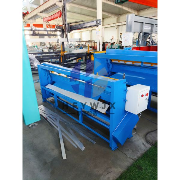 Electric Sheet Metal Shearing Machine with 7.5kw Brake Motor and Nine Chrome Silicon Blade for Smooth Cutting