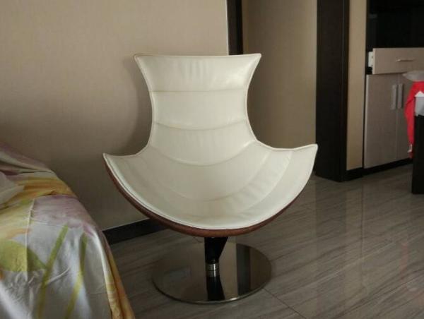 Designer leather chair ottoman furniture rotating lobster chair bentwood lounge chair