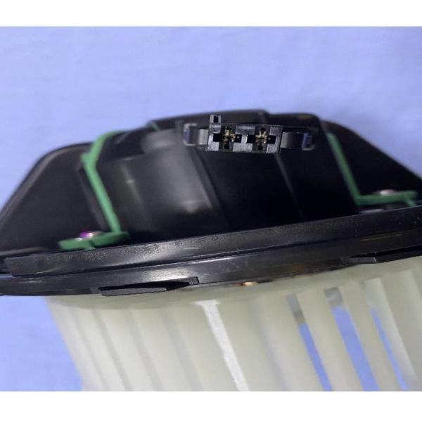 64119227670  BMW E90 Air Conditioner Blower Motor