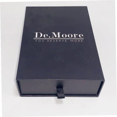 Type caisses d'emballage de tiroir de cadeau faites main avec l'aluminium fait sur commande emboutissant le logo
