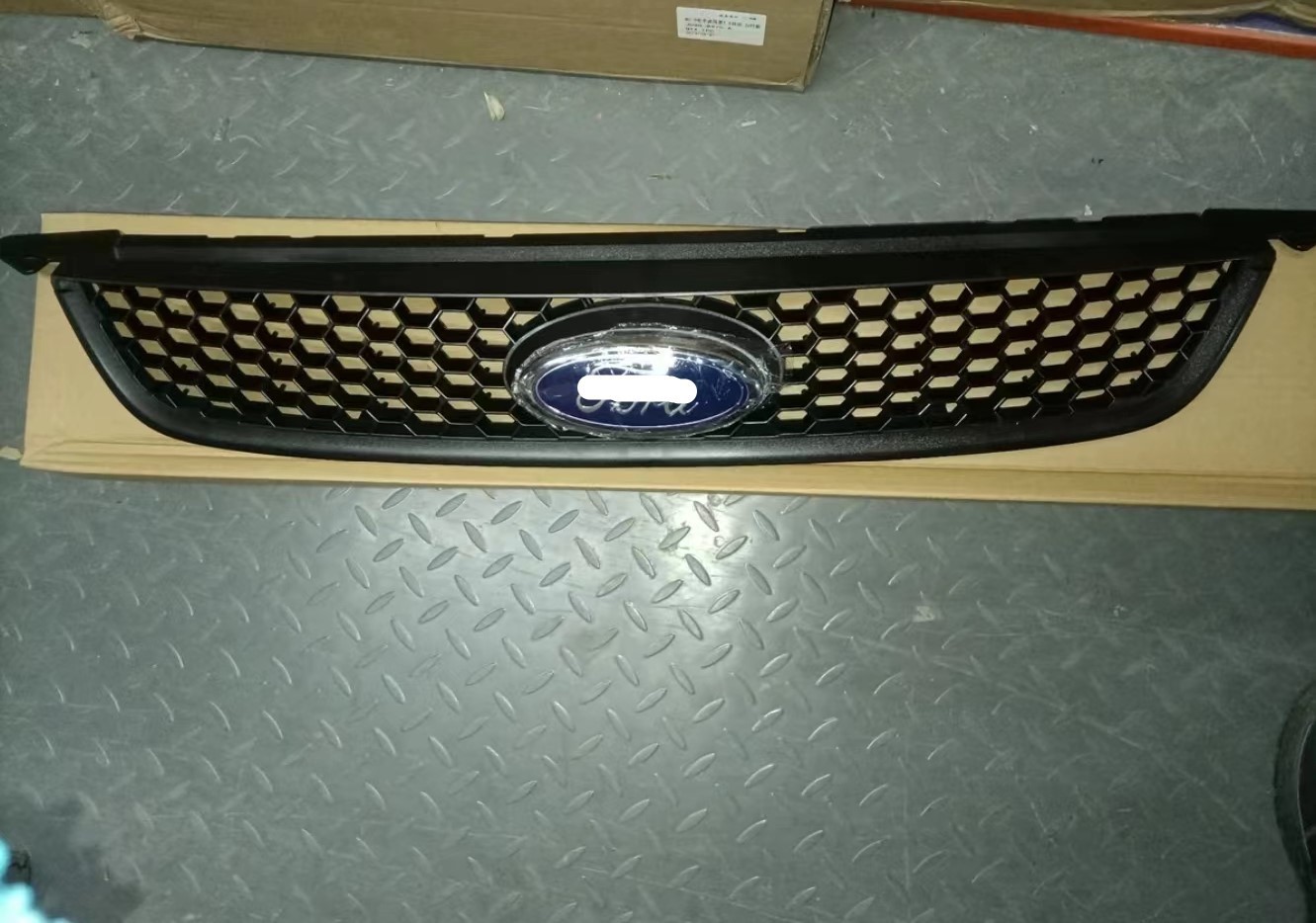 2 Kg Ford Classic Honeycomb Ventilation Air Intake Grille License Plate Under the Net