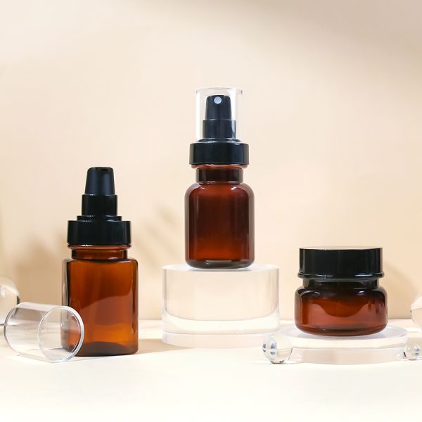 Amber PET Bottle with 90%+ UV-Blocking, Shatterproof Durability, and Multi-Accessory Design for Cosmeceuticals & Pharmaceuticals