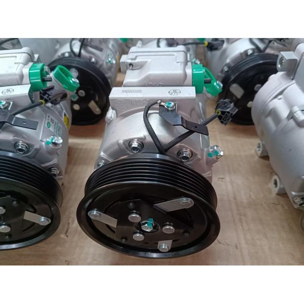 Auto AC Conditioning Compressor For Hyundai kia 977013K700 VS18 Sorento 977013K425