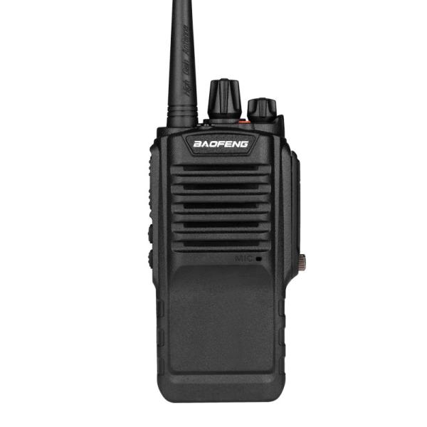 UHF400-520MHZ IP67 Waterproof Walkie Talkies FM Transceiver With A Built In LED Light