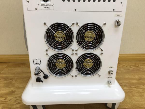 Diode Laser Hair Removal Machine 808nm Wavelength for Brown Hair / Light Hair