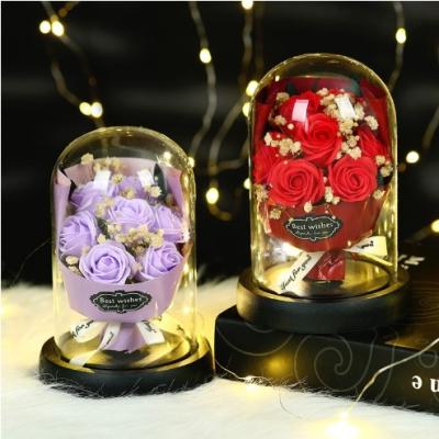 Cadeau de la Saint Valentin pour la petite amie savon créatif pratique rose vitrail couverture ornementation avancée fleur immortelle fille d'anniversaire