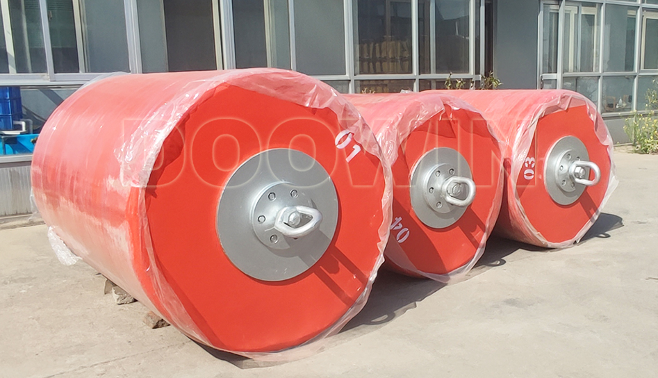 Offshore Large Mooring Buoys , Cylindrical Marine Mooring Buoy