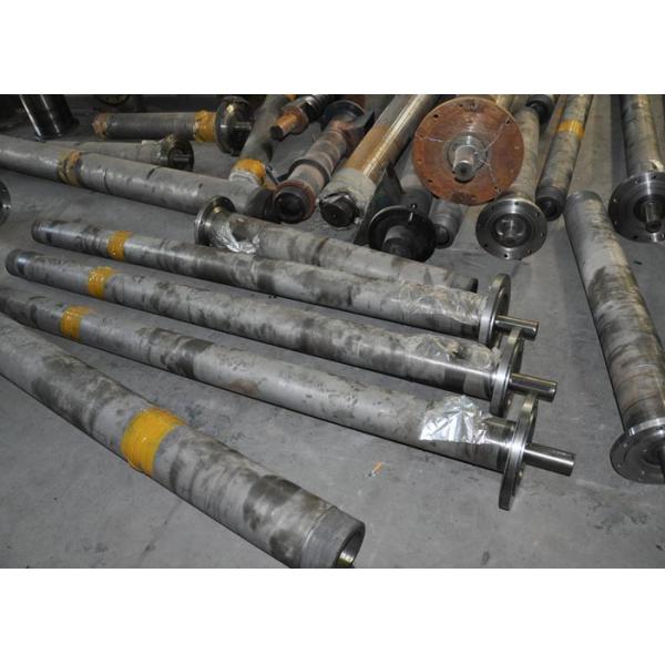 ABS TPU Plastic Extruder Screw Barrel , 38 Crmoal 240-300KG/H Auxiliary Machinery Parts