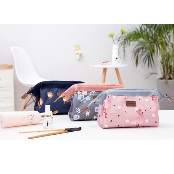 Fashion Hanging Cosmetic Bag With Zipper Toiletry Bag Lady Cute Portable