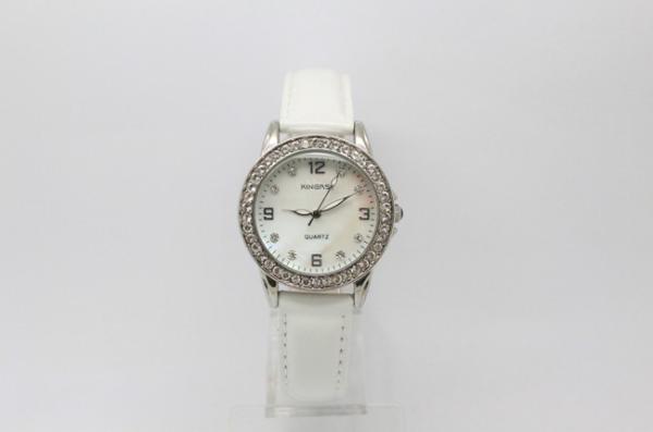 MOP Dial Alloy Case Quartz Ladies Fashion Watches PU Leather Band