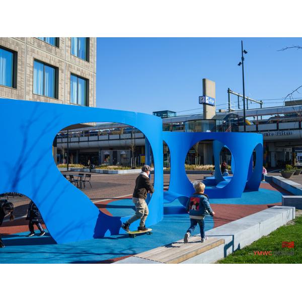 Outdoor Children's Playground Equipment for Animal Theme Fun and Decoration in One
