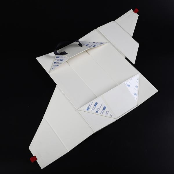 картонная коробка роскошного незаконного вина бутылки плоского пакета одиночного упаковывая с ручкой ленты grossgrain