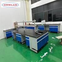 Banquillo de la isla del laboratorio de recubrimiento de polvo para operaciones de laboratorio sostenibles