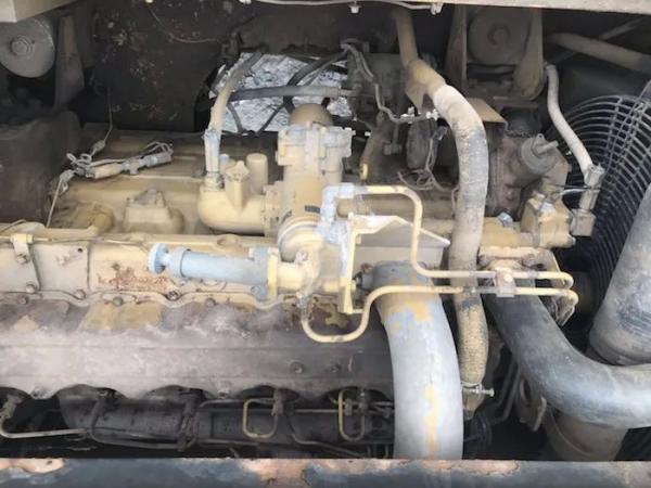 Used Excavator Caterpillar E300b Made in Japan, Crawler Excavator for Sale