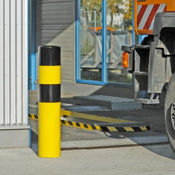 Black Bull Type XL Heavy Duty Bollard - 273 x 1200mm - Yellow and Black From China Metal Fabrication Factory