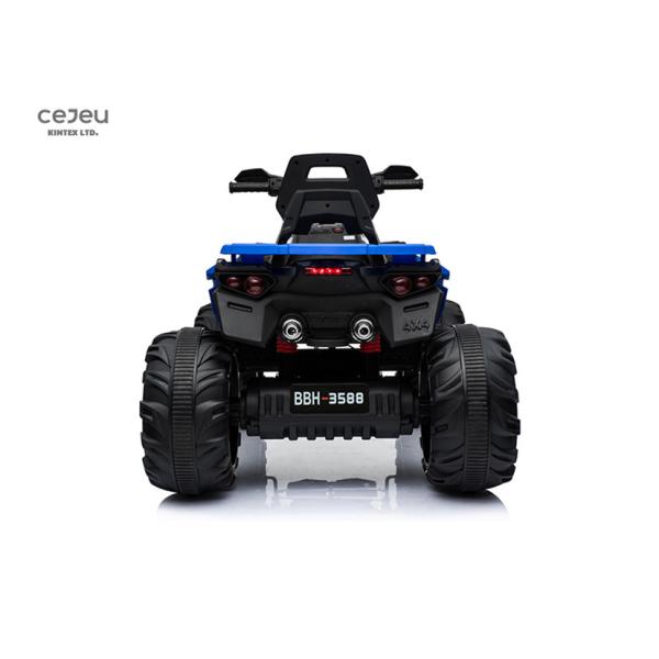 Exposição do poder de USB um passeio de 12 volts em 4 Wheeler With EVA Wheel