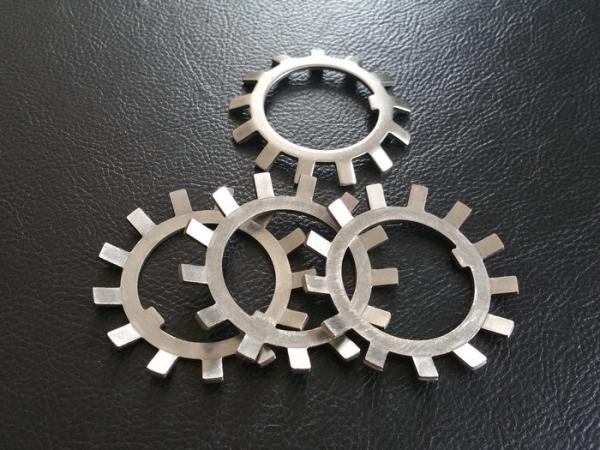 SS304 , SS316 Steel Lock Washer With External Teeth Serrated Natural Color