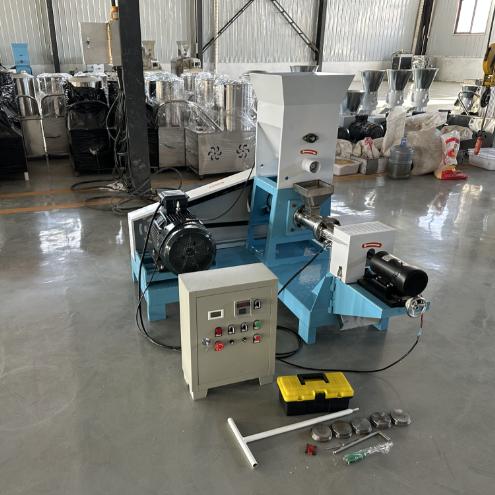 Système de production d'aliments granulés pour animaux avec ensachage automatique avancé pour une taille finale des granulés de 1 à 12 mm