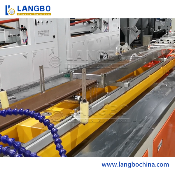 WPC Decking Line with Wear Resistance and Compressive Strength Suitable for Outdoor Decking