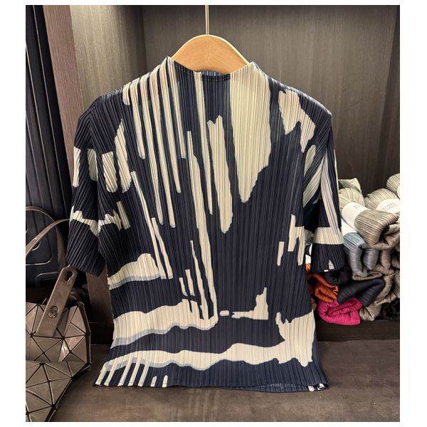 Women's Summer Two-Piece Casual Suit Color-Blocked Printed Pleated Stand-Up Collar Short-Sleeved T-Shirt Loose New Slimming Look