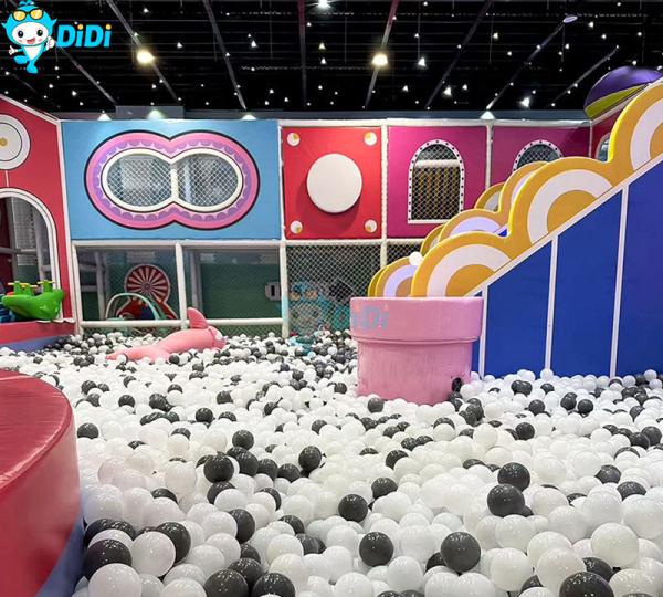 Shopping Mall Indoor Theme Park For Kids Custom Modern Design Amusement Park