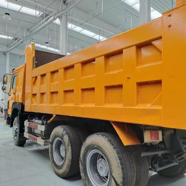 Used Sinotruk HOWO 8X4 LHD 25 Ton Dump Truck 336HP Euro3 for Mining Transportation