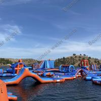 Parc aquatique de flottement de Bouncia pour le lac