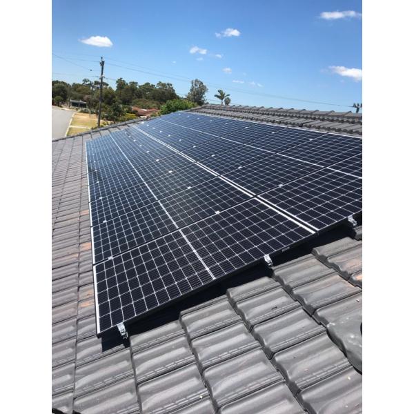 Longi Solar Panel 575Watts 585Watts 590Watts 182mmx182mm Cell Size 22.8% Efficiency