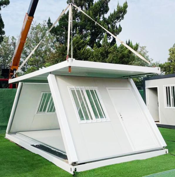 Compact Prefab Folding Container Homes With 8 Degree Seismic Performance