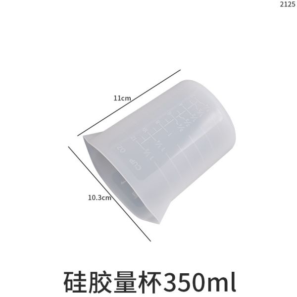 Crystal dropper silicone measuring cup with built-in scale 350ml, 450ml, two spout split flow silicone mold wholesale