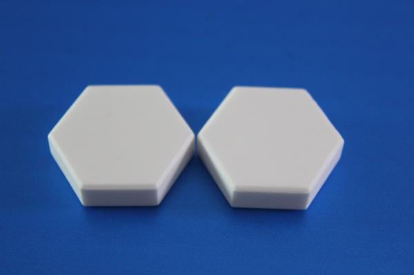 Electrical Alumina Ceramic Tile High Strength 99% Purity Alumina Substrate