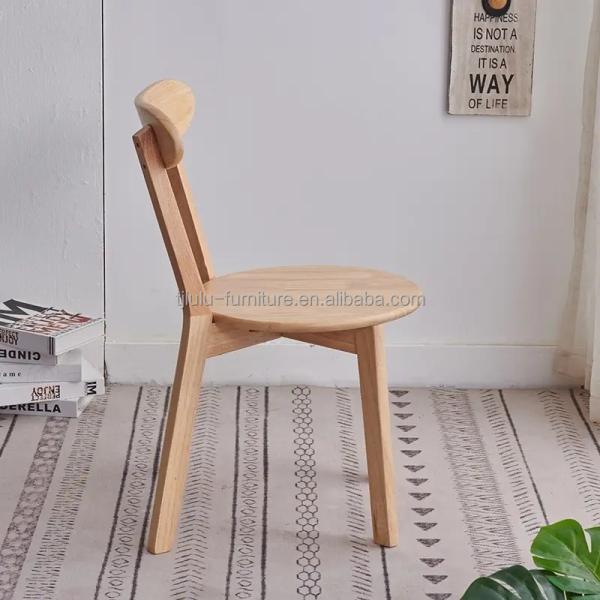 Customized Solid Wood Fast Food Cafe Restaurant Tables and Chairs with Rubber Wood Frame at Prices