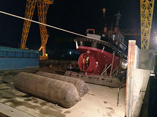 Аэродинамическая подъемная сила морского спасения имущества D2*L18 0.2MPa кладет высокую воздушную подушку в мешки нося корабля запуская