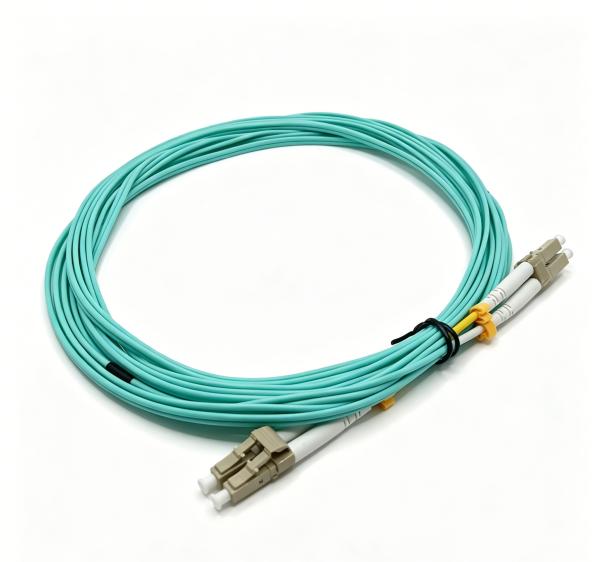 High-Performance 5M LC/UPC-LC/UPC OM4 Duplex Fiber Optic Patch Cord With 0.3dB Max Insertion Loss