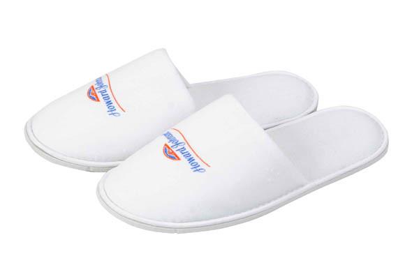 closed toe hotel room slippers